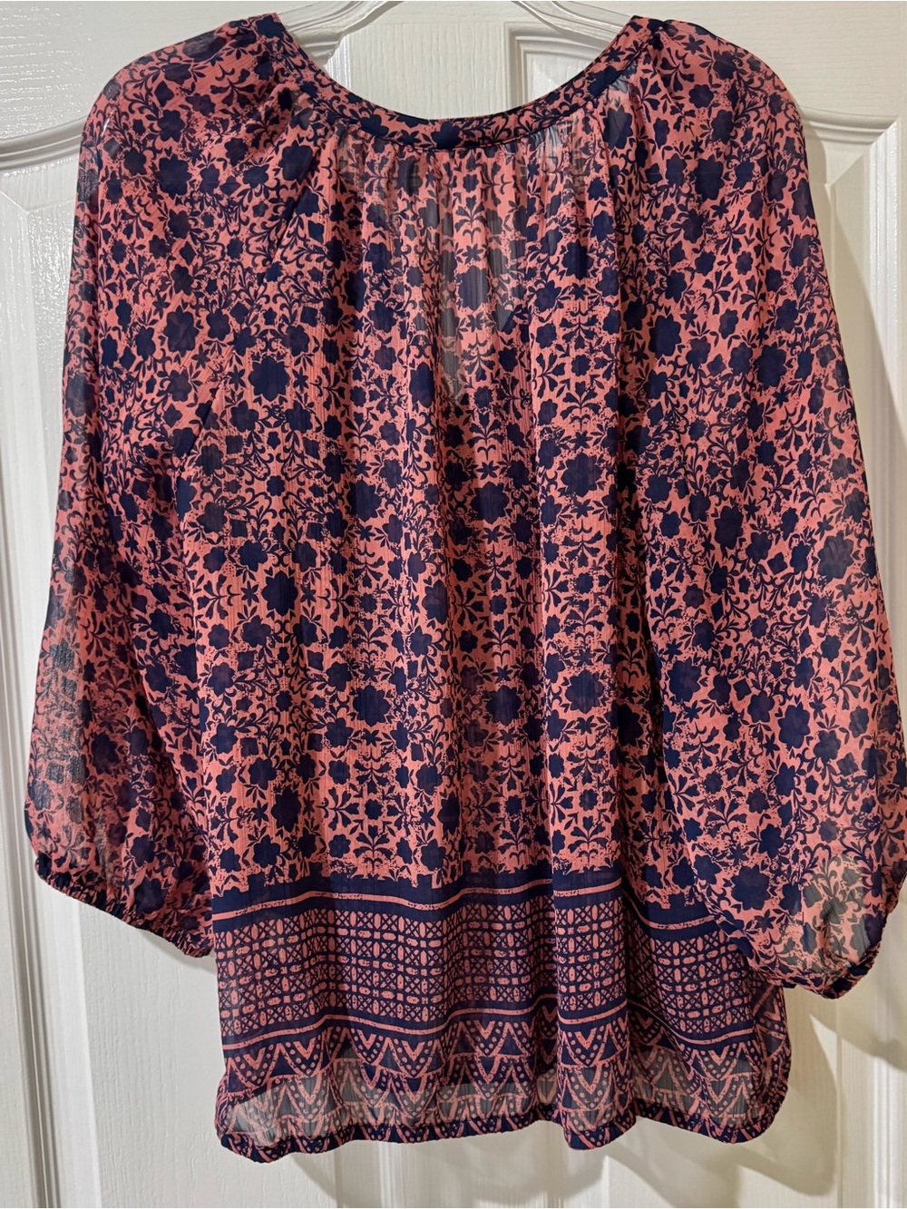 Liz Claiborne Navy and Coral Floral Print Peasant Top XL Semi Sheer - Picture 4 of 5
